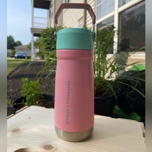 Stanley x Starbucks Thailand Two-Tone Pastel 17oz